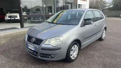 Argento Usata 2008 VW Polo United Tre volumi | 3800 € (Buon prezzo)