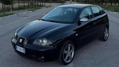 Nero Usata 2005 Seat Ibiza FR Tre volumi | 3490 € (Buon prezzo)