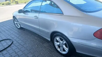 Usata Mercedes CLK200 Elegance 163 CV (119 kW) 2004 Grigio Coupé