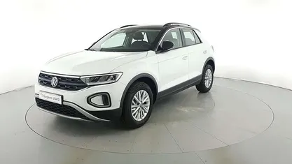 Usata 2022 VW T-Roc Life SUV | 21.800 € (Buon prezzo)