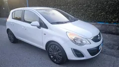 Bianco Usata 2011 Opel Corsa Cosmo Due volumi | 3700 € (Buon prezzo)