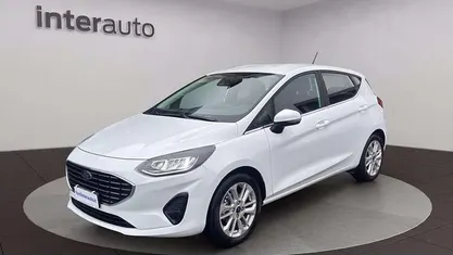 Bianco metallizzato Usata 2022 Ford Fiesta Titanium Tre volumi | 14.990 € (Buon prezzo)