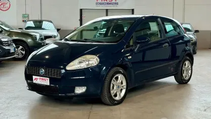 Usata Fiat Grande Punto 77 CV (56 kW) 2010 Nero Utilitaria