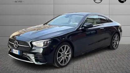 Begagnad Mercedes 300 Premium Plus 265 HK (194 kW) 2023 Sportkupé