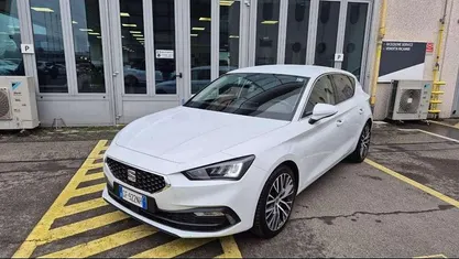 Bianco Usata 2021 Seat Leon XCELLENCE Tre volumi | 14.300 € (Ottimo prezzo)