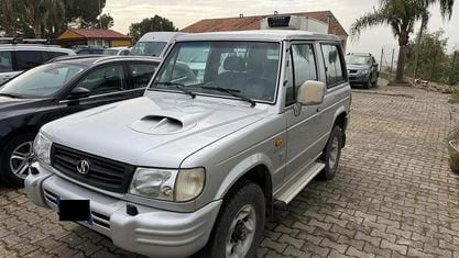 Usata Hyundai Galloper Comfort 100 CV (73 kW) 1999 Grigio SUV