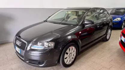 Usata Audi A3 Ambition 140 CV (102 kW) 2006 Bluazzurro Utilitaria