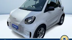 Bianco pastello Usata 2020 Smart ForTwo Electric Drive Pure Tre volumi | 12.700 € (Buon prezzo)