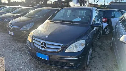 Begagnad Mercedes B180 109 HK (80 kW) 2007 Blå Minibuss