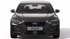 Magnetic grey Nuova 2025 Ford Focus ST-Line Tre volumi | 26.270 € (Buon prezzo)