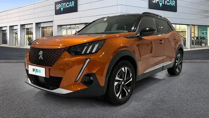 Arancione Usata 2022 Peugeot e-2008 GT SUV | 18.950 € (Buon prezzo)