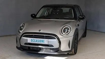 Usata Mini Cooper 136 CV (100 kW) 2023 Argento Utilitaria