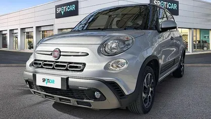 Begagnad Fiat 500L Cross 95 HK (69 kW) 2022 Grå Minibuss