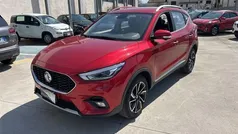 Rosso Usata 2023 MG ZS Luxury Tre volumi | 14.500 € (Buon prezzo)