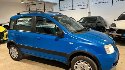 Usata Fiat Panda 4x4 Climbing 60 CV (44 kW) 2005 Blu Utilitaria