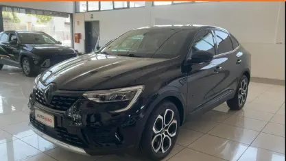 Usata Renault Arkana Techno 140 CV (102 kW) 2023 Nero SUV