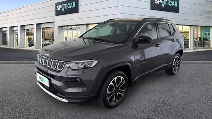 Grigio Usata 2022 Jeep Compass Limited SUV | 23.450 € (Buon prezzo)