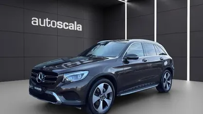 Usata Mercedes GLC250 204 CV (150 kW) 2016 Marrone SUV