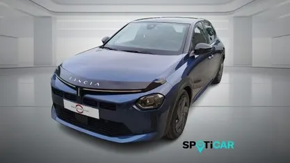 Usata Lancia Ypsilon 101 CV (74 kW) 2025 Utilitaria