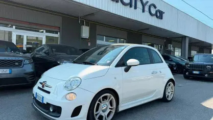 Usata Abarth 500C 140 CV (102 kW) 2012 Bianco Cabrio