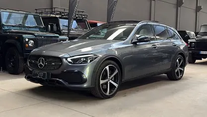 Gebraucht Mercedes C220 Premium 200 PS (147 kW) 2023 Grau Kombi
