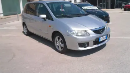 Usata Mazda Premacy Comfort 101 CV (74 kW) 2004 Grigio Monovolume