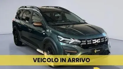 Usata Dacia Jogger Extreme 101 CV (74 kW) 2024 Verde Monovolume