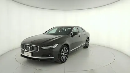 Usata Volvo S90 Plus 197 CV (144 kW) 2024 Grigio Berlina