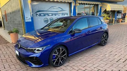 Usata 2022 VW Golf VIII R Tre volumi | 44.500 €