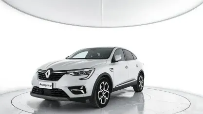 Usata Renault Arkana Intens 145 CV (106 kW) 2022 Bianco SUV