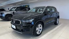Usata 2021 Volvo XC40 Momentum SUV | 24.900 € (Buon prezzo)