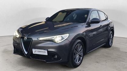 Usata Alfa Romeo Stelvio Business 160 CV (117 kW) 2021 Grigio SUV