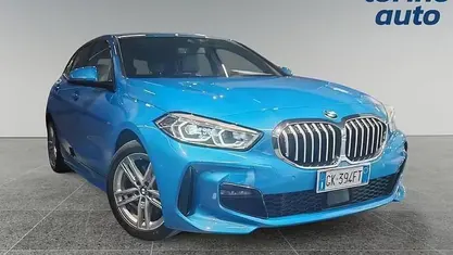 Usata BMW 118 M Sport 150 CV (110 kW) 2022 Blu/azzurro Utilitaria