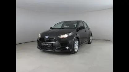 Usata Toyota Yaris Business Edition 116 CV (85 kW) 2021 Nero Utilitaria