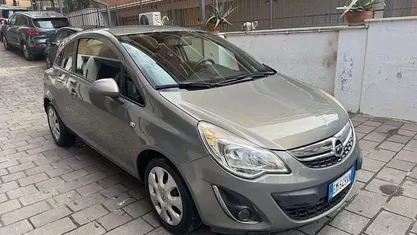 Usata Opel Corsa 86 CV (63 kW) 2012 Utilitaria