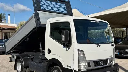 Usata Nissan Cabstar 131 CV (96 kW) 2019 Bianco Pick-up