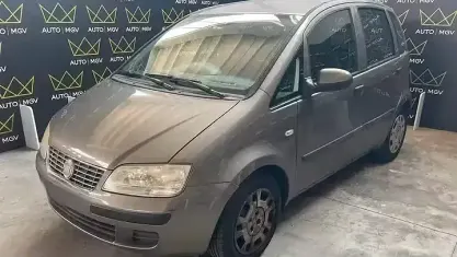Usata Fiat Idea 77 CV (56 kW) 2010 Grigio Monovolume