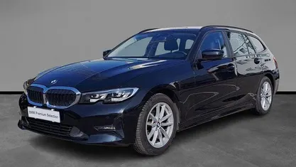 Usata BMW 318 Efficient Dynamics 150 CV (110 kW) 2020 Nero / pastello Station wagon