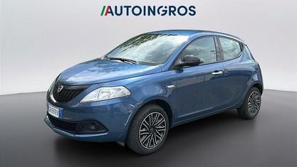 Brugt Lancia Ypsilon Silver 69 HK (50 kW) 2023 Blå Hatchback