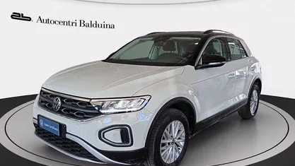 Usata VW T-Roc Life 150 CV (110 kW) 2022 SUV