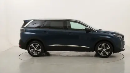 Usata Peugeot 5008 Allure 131 CV (96 kW) 2022 Blublu SUV