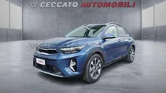 Blu Usata 2023 Kia Stonic Style SUV | 13.775 € (Buon prezzo)