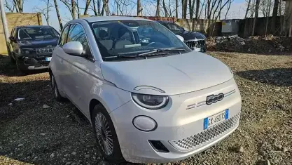 Occasion Fiat 500e 86 kW (118 ch) 2025 Bleue Berline