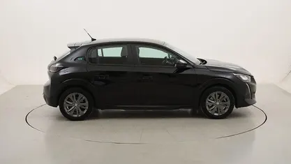 Usata Peugeot e-208 Active 56 kW (77 CV) 2020 Utilitaria