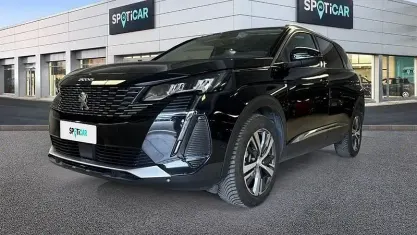 Usata Peugeot 5008 Allure 131 CV (96 kW) 2022 Nero SUV