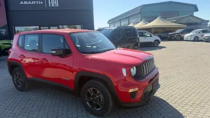 Usata Jeep Renegade Longitude 120 CV (88 kW) 2024 Rosso SUV