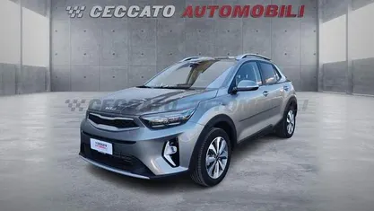 Usata Kia Stonic Style 79 CV (58 kW) 2025 Grigio SUV