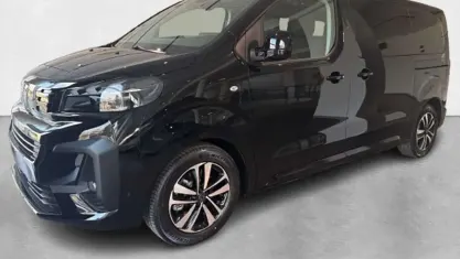 Nuova Peugeot Traveller Business-Line 177 CV (130 kW) 2026 Perla nera Monovolume