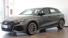 Nero Usata 2022 Audi RS3 Ambiente Due volumi | 49.900 € (Buon prezzo)