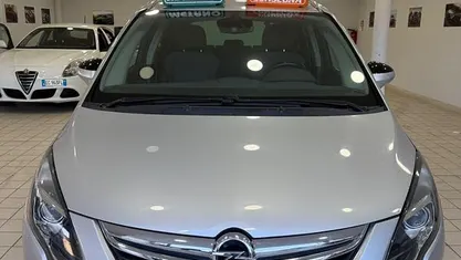 Usata Opel Zafira Tourer Cosmo 150 CV (110 kW) 2013 Monovolume
